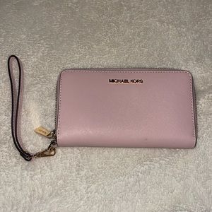 Light Pink Michael Kors Wallet